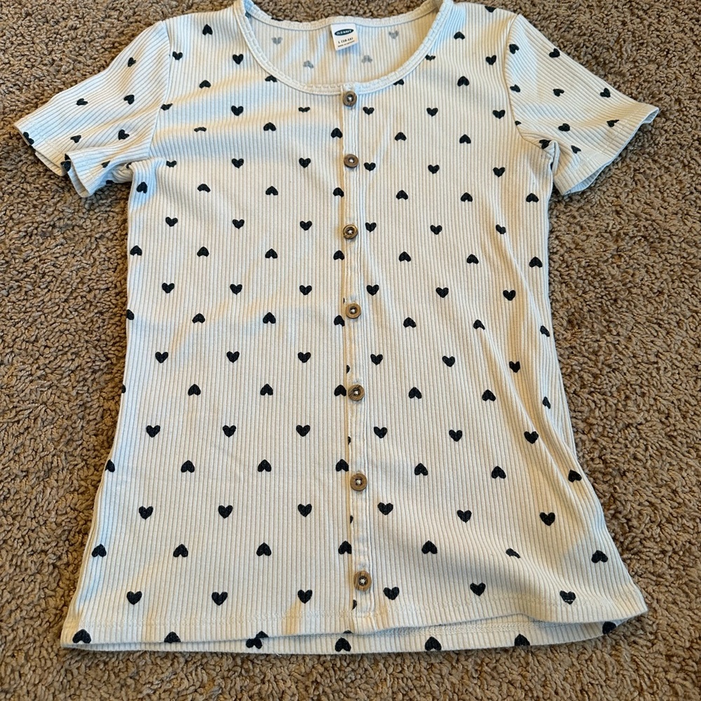 Old Navy Kids White and Black Heart Short Sleeve Tee